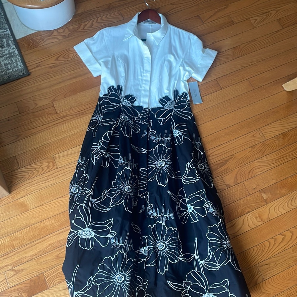 Teri Jon by Rickie Freeman
Short-Sleeve Flower-Embroidered Shirt Dress NWT